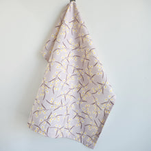 Load image into Gallery viewer, Blush Wattle