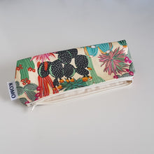 Load image into Gallery viewer, Succulent Cactus Pencil Case