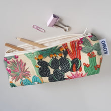 Load image into Gallery viewer, Succulent Cactus Pencil Case